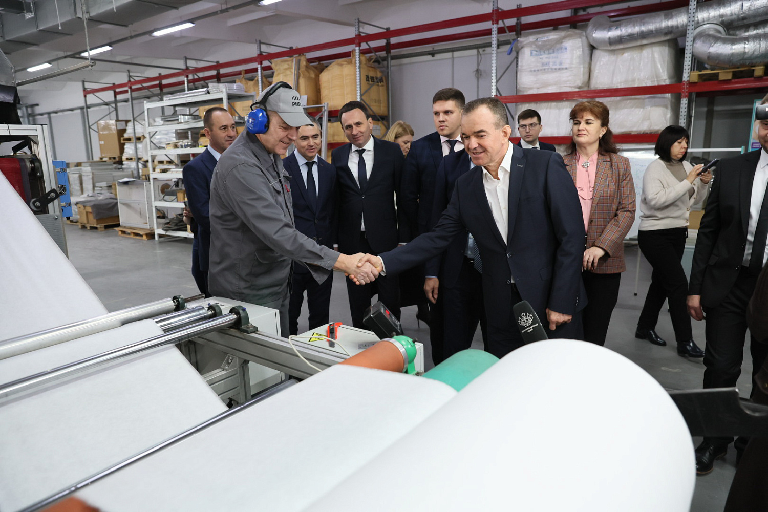 Производство Фармсервис: работа на благо края